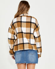 Load image into Gallery viewer, Augusta Cropped Shacket - Tan Cream Check

