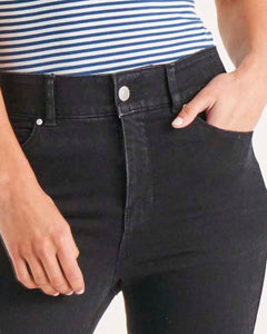 Camila Crop Jeans - Black