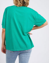 Load image into Gallery viewer, Island In The Sun Tee - Goodness Green
