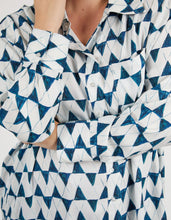 Load image into Gallery viewer, Janey Geo Shirt - Navy Geo Print
