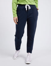 Load image into Gallery viewer, Lobby Pant - Navy
